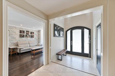47 BERKELEY COURT, Markham, Ontario L3R 6M2, Canada