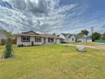 8 EAGLE CRESCENT, Princeton, Kolumbia Brytyjska V0X 1W0, Kanada