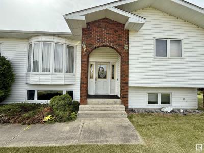 3711 RAILWAY AVENUE, Mallaig, Alberta T0A 2K0, Canada