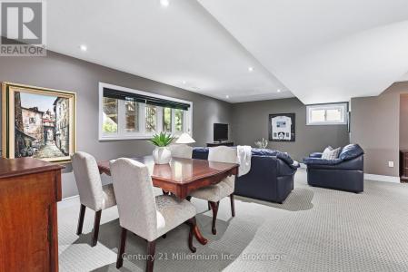 19 HUGHES STREET, Collingwood, 온타리오주 L9Y 0W7, 캐나다