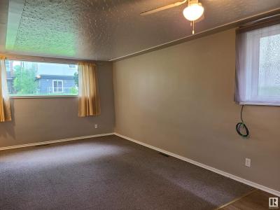 10115 83 AV NW NW, Edmonton, Alberta T6E 2C5, Canada