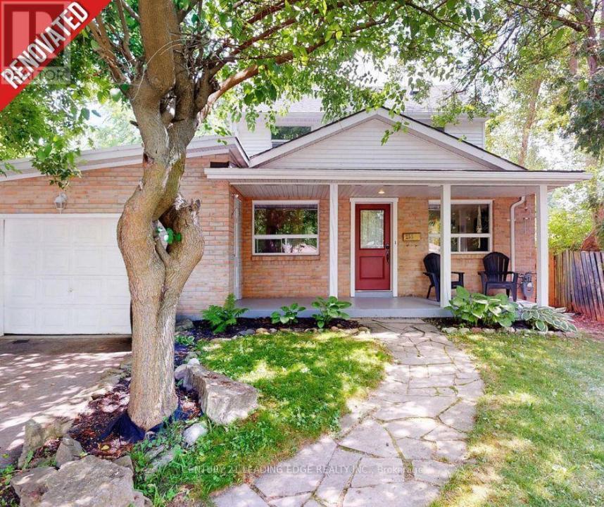 255 CEDARHOLME AVENUE, Georgina (keswick South), Ontario L4P 2W5, Canada