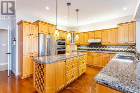 73411 SANDY BEACH ROAD, Bluewater (hay), 온타리오주 N0M 2T0, 캐나다