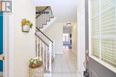 28 ROBERTSON ROAD, Niagara-on-the-lake (glendale), Ontario L0S 1J0, Kanada