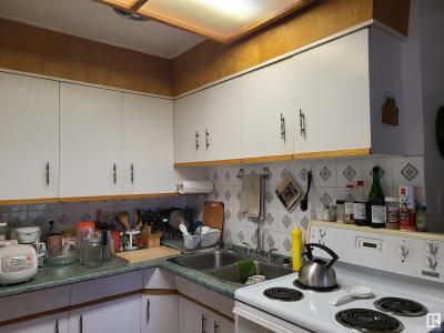 10115 83 AVENUE NW, Edmonton, Alberta T6E 2C5, Canada