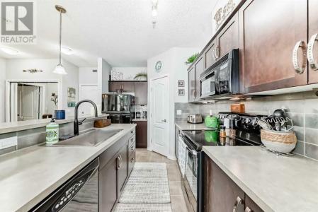 1 CRYSTAL GREEN LANE, Okotoks, アルバータ T1S 0C5, カナダ