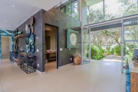 Hartbeespoort, North West, South Africa