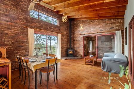 106 Albert Road, Bullaburra, NSW 2784, Australia