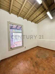 tte Genaro Ruiz 744 c Washigton 744, Las Mercedes, Asunción 00001, Paraguay