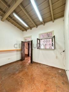 tte Genaro Ruiz 744 c Washigton 744, Las Mercedes, Asunción 00001, باراغواي