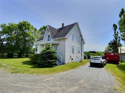 131  Rg St-Clovis, Saint-Alexandre-de-Kamouraska, Québec G0L 2G0, Canada