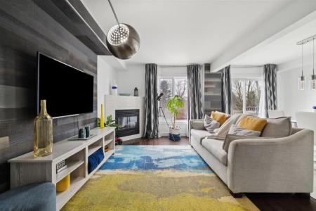 263 Rue des Louveteaux, Gatineau (Aylmer), Quebec J9J 0L1, Canadá
