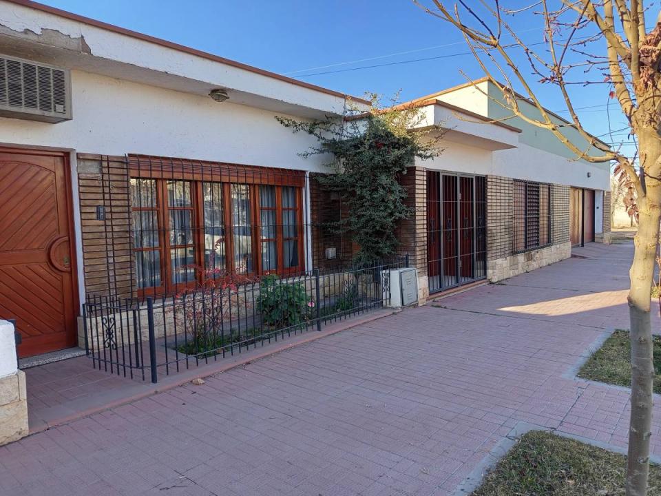 Peru 516, San Rafael, Mendoza 5600, Argentina