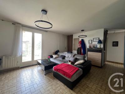 Puiseaux, Centre-Val De Loire 45390, France