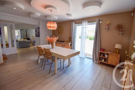 Salles Arbuissonnas Beaujolais, Rhône-Alpes 69460, France