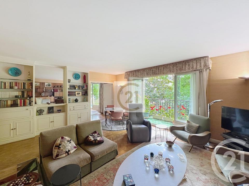 St Cloud, Île-de-France 92210, França