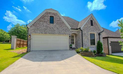 101 Mergeron Court, Little Rock, Arkansas 72212, USA