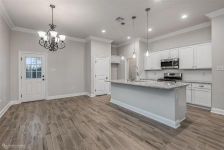 1920 Valdemar Place, Bossier City, Louisiana 71112, USA