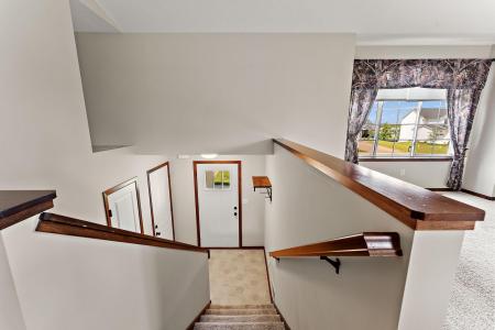 300 Dakota Avenue, Roberts, Wisconsin 54023, USA
