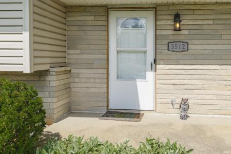 3512 S Bainbridge Drive, Bloomington, אינדיאנה 47401, ארצות הברית של אמריקה