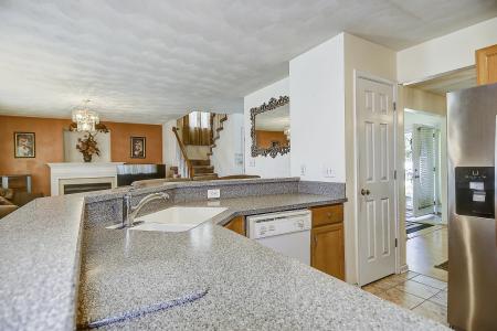 103 Woodlake Terrace, Suffolk, וירג'יניה 23434, ארצות הברית של אמריקה