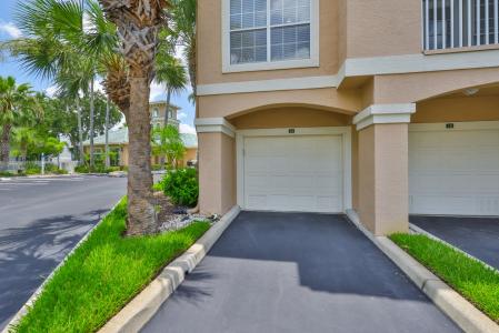 2201 Bay Club Cir, Tampa, Florida 33607, USA
