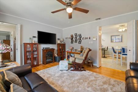 171 McKinley Street, Massapequa Park, New York 11762