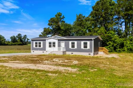 1132 Amanda Lane, Loris, SC 29569, USA