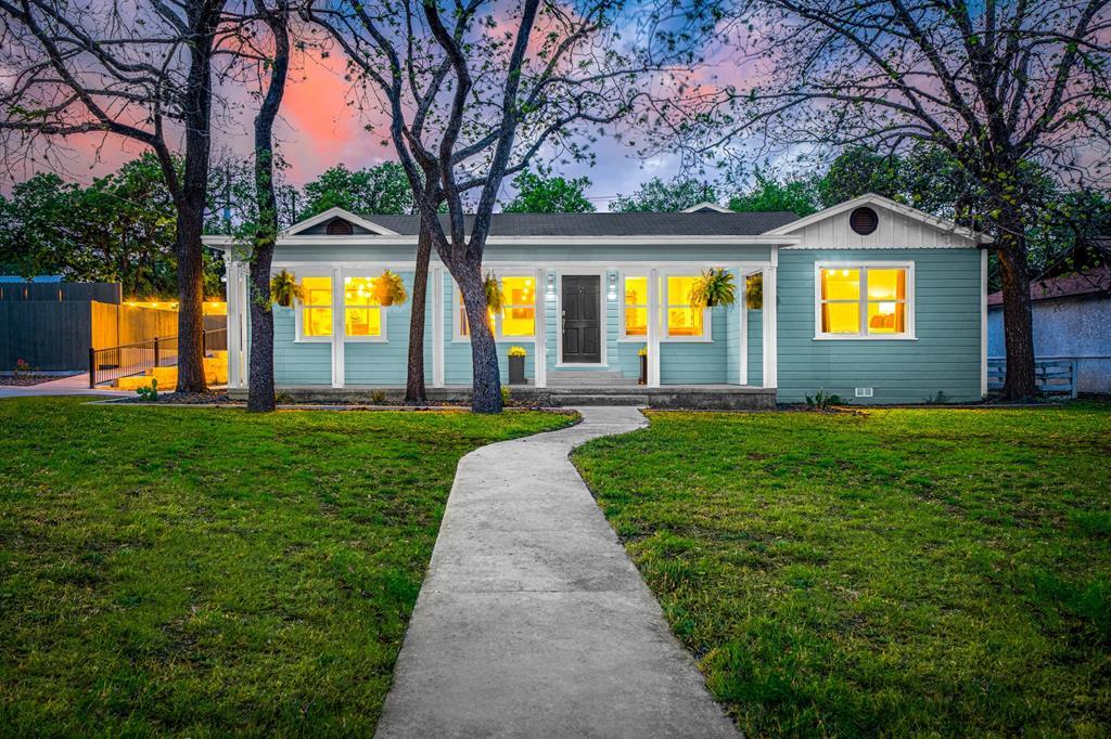 900 Tivy St, Kerrville, Teksas 78028, USA