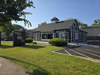 3901 W Touhy Avenue, Lincolnwood, イリノイ 60712, アメリカ合衆国