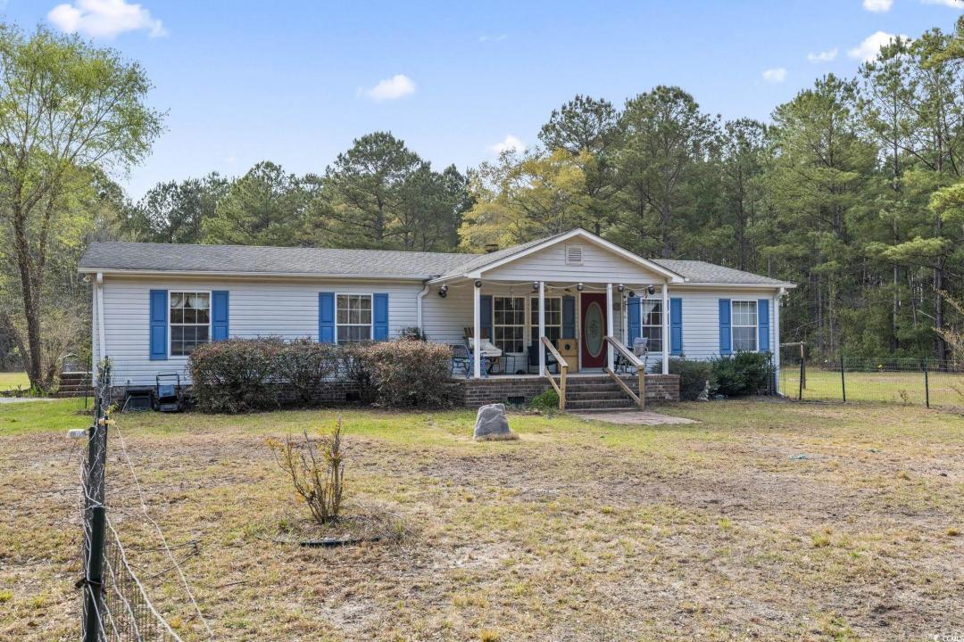 4070 Hollow Dr., Nichols, South Carolina 29581