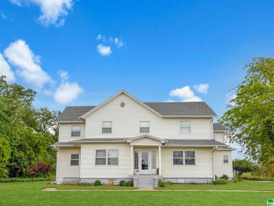 2009 325th St, Sloan, Iowa 51055