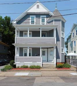 14 16 Greene St, Pawtucket, RI 02860, USA