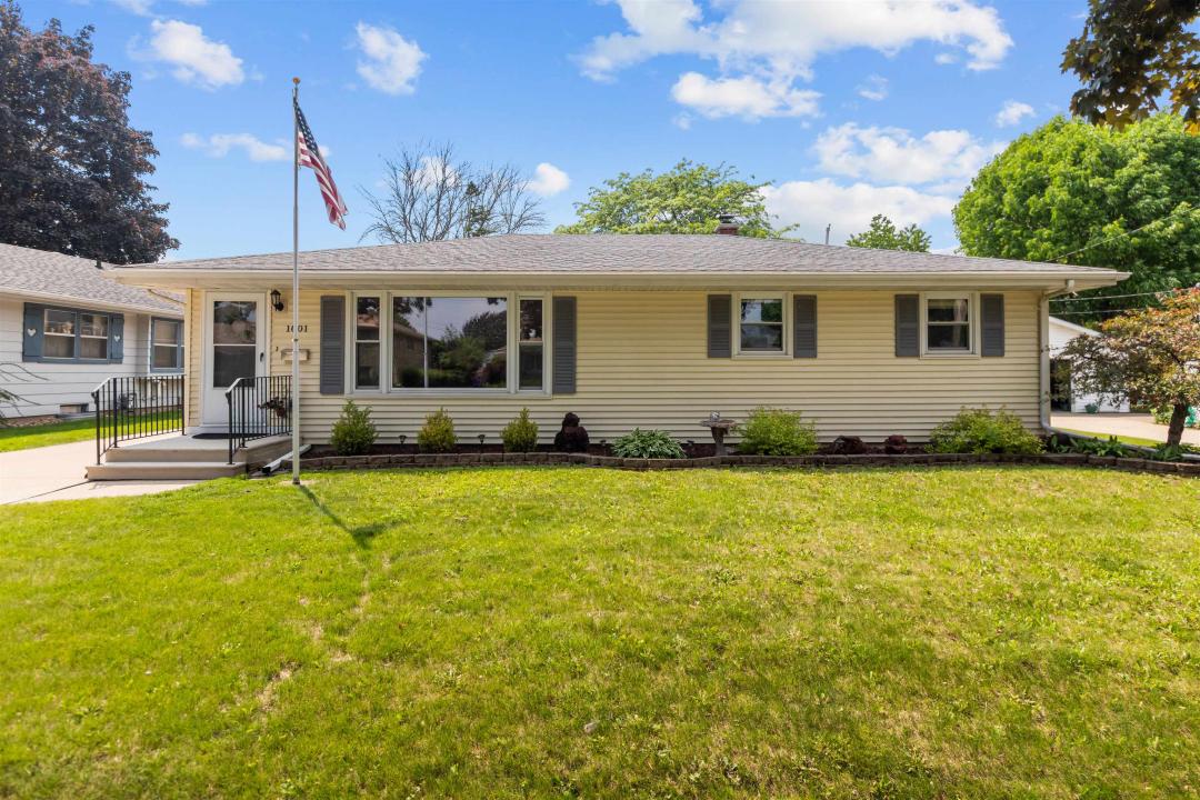 1001 S Matthias Street, Appleton, Wisconsin 54915-3605, USA