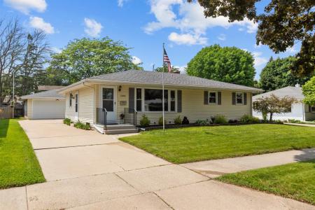 1001 S Matthias Street, Appleton, Wisconsin 54915-3605, USA