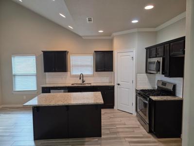 6159 South Limerick Way, Fayetteville, Arkansas 72704