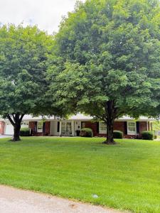 1310 Lago Drive, Frankfort, ケンタッキー 40601, アメリカ合衆国