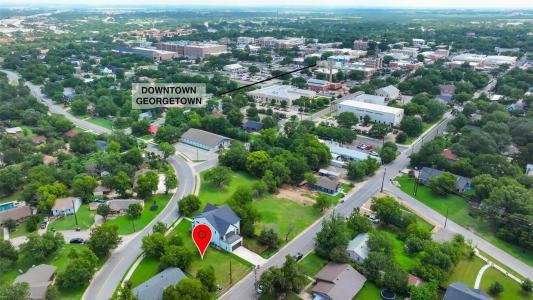 711 W 10th ST, Georgetown, Texas 78626, USA