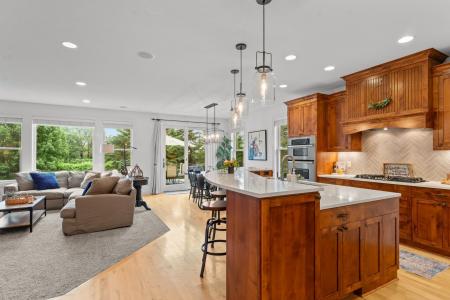 6707 Highland Hills Lane S, Cottage Grove, Minnesota 55016