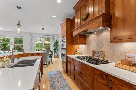 6707 Highland Hills Lane S, Cottage Grove, Minnesota 55016