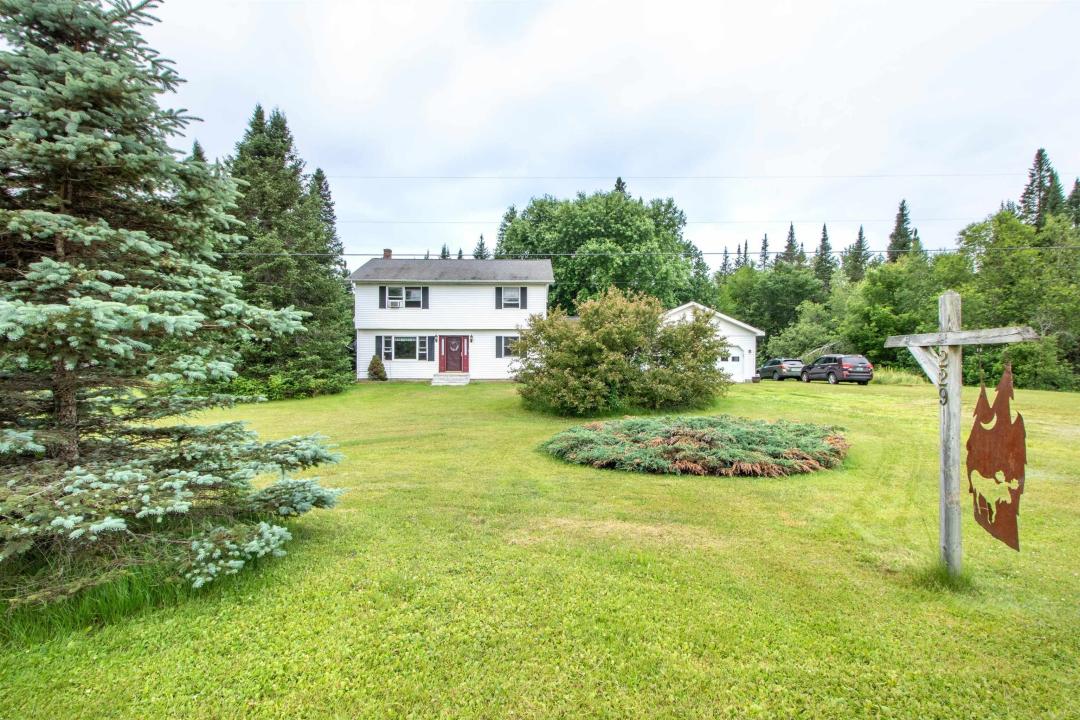 2291 Island Pond Road, Newark, Vermont 05837, Estados Unidos