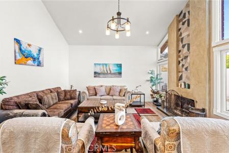 2040 Cape Cod Court, Claremont, Californie 91711, États-Unis