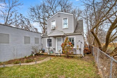 25021 Ecorse Road, Taylor, Michigan 48180, USA