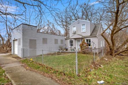 25021 Ecorse Road, Taylor, Michigan 48180, USA