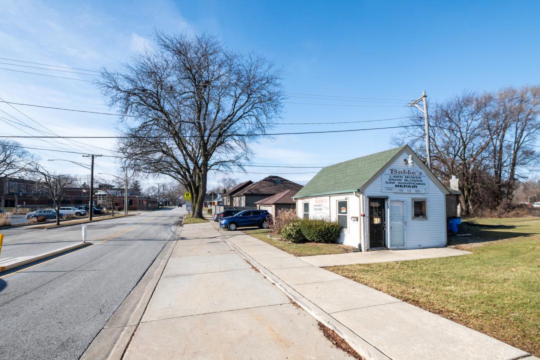 3200 W 94th Street, Evergreen Park, Illinois 60805
