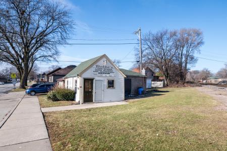 3200 W 94th Street, Evergreen Park, Illinois 60805
