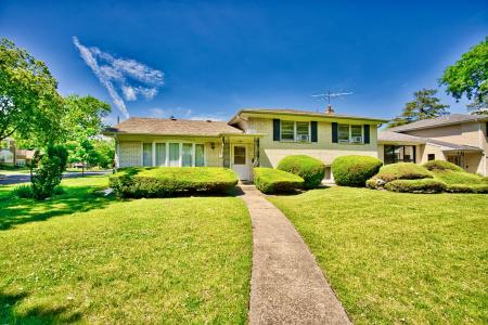4454 Concord Lane, Skokie, Illinois 60076, HOA KỲ