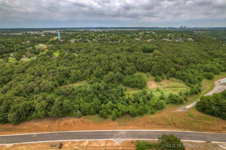4663 Oak Timber Drive, Tulsa, Oklahoma 74131, Estados Unidos