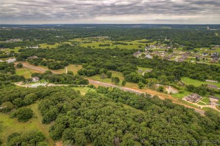4663 Oak Timber Drive, Tulsa, Oklahoma 74131, Estados Unidos