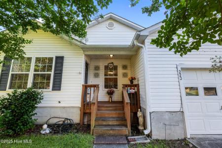 220 Pollard Drive, Jacksonville, NC 28540, USA